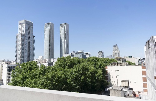 Palermo Wohnung | Studio mit Balkon, Pool, Wäscherei und kostenlosem WLAN in Palermo Hollywood