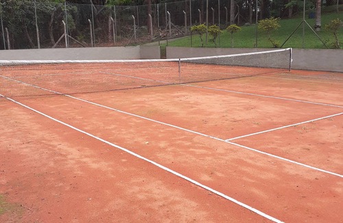 Vila Louro Wohnung | STUDIO MIT SAIBRO-TENNISBRETT, SCHÖNEM POOL, FELD UND EMBARKED FISHING