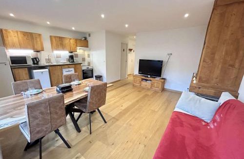 Megeve Wohnung | Studios + Cabine à Megève, 4 Couchages, 500m des Remontées, Balcon Sud, Parking Inclus - FR-1-597-34