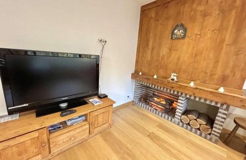 Megeve Wohnung | Studios + Cabine à Megève, 4 Couchages, 500m des Remontées, Balcon Sud, Parking Inclus - FR-1-597-34