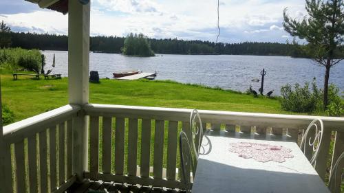 Hackas Haus | Stugor Storsjöns strand