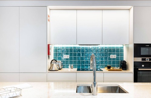 Encarnacao Wohnung | Stunning 2BDR Apartment in Chiado by LovelyStay