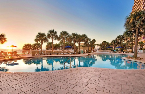 Daytona Beach Eigentumswohnung | Stunning 2BR Beach Condo, Walk to Daytona Beach!