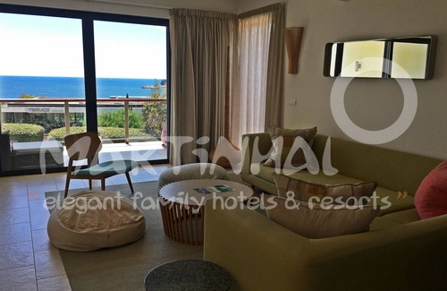Sagres Haus | ERSTAUNLICHES HAUS MIT 3 BETTEN UND MEERBLICK IN MARTINHAL SAGRES