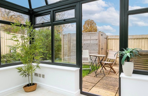 Enstone Haus | Stunning 3BD Oxfordshire Home in Enstone