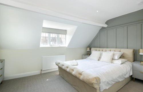 Cirencester Wohnung | Stunning 4 Bedroom Townhouse in Cirencester