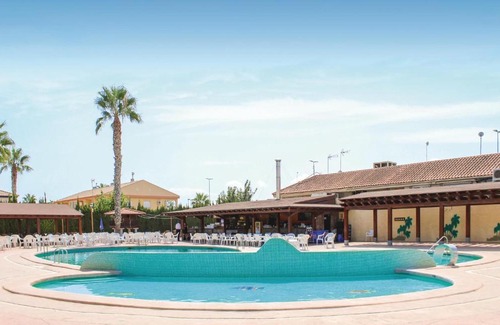 Los Alcazares Wohnung | Stunning apartment in Los Narejos with 2 Bedrooms, WiFi and Outdoor swimming pool