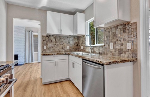 Vallejo Haus | Stunning Bay Views in Newly Renovated Home