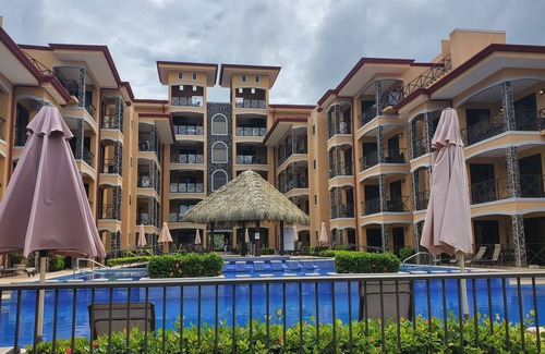 Barrio Los Villalobos Eigentumswohnung | Stunning Beach Front Condo, Jaco, CostaRica