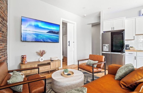 Detroit - Shoreway Wohnung | Stunning Boho Apt in Ohio City