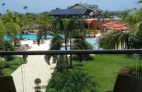 Oranjestad-West Eigentumswohnung | Schön und neu mit herrlicher Aussicht und komfortablem Zimmer für 6 Personen