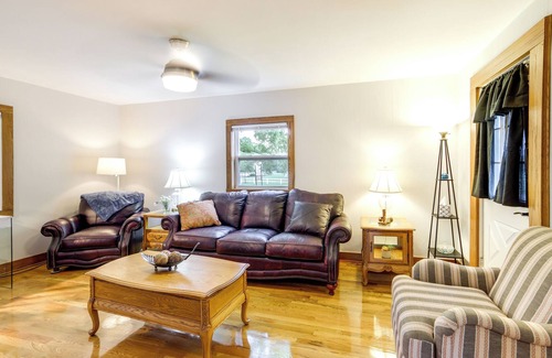 East Lansing Haus | Stunning East Lansing Retreat w/ Fire Pit!