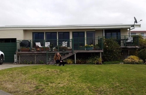 Mangawhai Heads Haus | Atemberaubende Aussicht auf die Mündung und die Küste