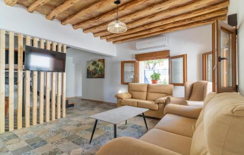 Fuente Vaqueros Haus | Stunning Home In Fuente Vaqueros