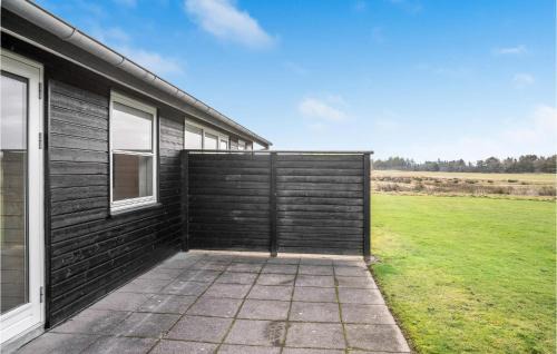 Pandrup Haus | Stunning Home In Pandrup With Kitchen