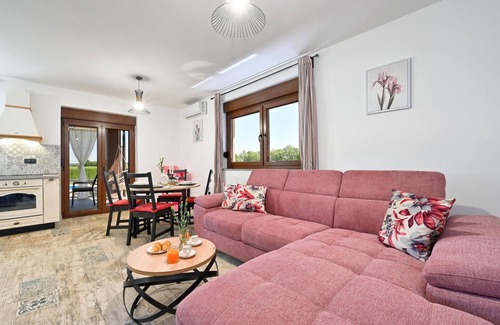 Pitomaca Haus | Gemütliches Haus in Pitomaca mit Küche