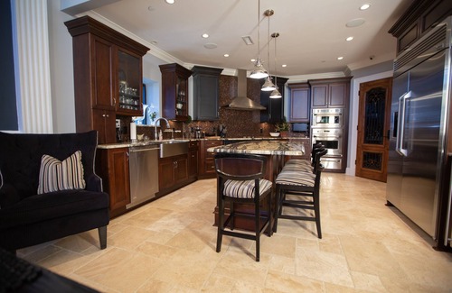 High Point Haus | Atemberaubende Penthouse befindet sich auf dem historischen Marktplatz.