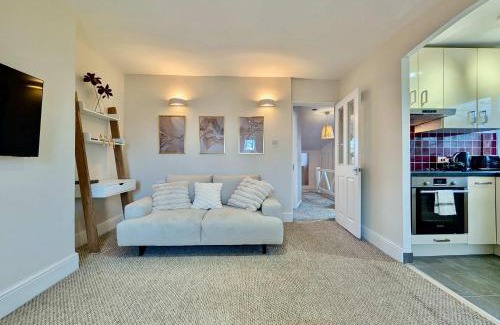 West Finchley Wohnung | Stunning Property with Garden and Parking