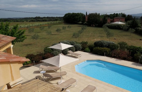 Cotignac Villa | Atemberaubende provenzalische Villa, wunderschön eingerichtet mit beheiztem Pool in 1,5 Hektar