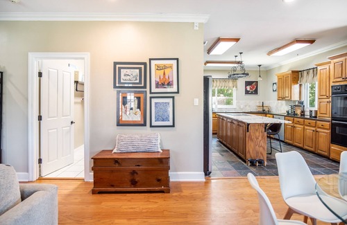 Port Vincent Haus | Stunning Riverside Retreat with Private Pool by RedAwning