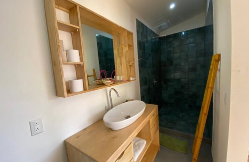 Santa Teresa Kabine | Stunning room Ocean view | Ac | Hot Water