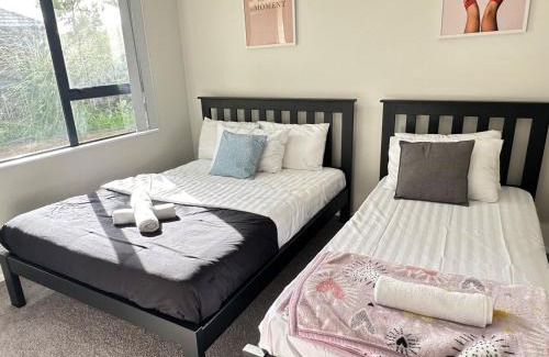 Manurewa Haus | Stunning Sea View Home Very near to AKL Airport