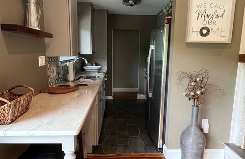 Chesapeake Ranch Estates-Drum Point Haus | Stunning secluded Luxury waterfront cottage with private deep water pier!