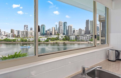 New Farm Wohnung | Stunning! Skyline City, Water + Story Bridge Views
