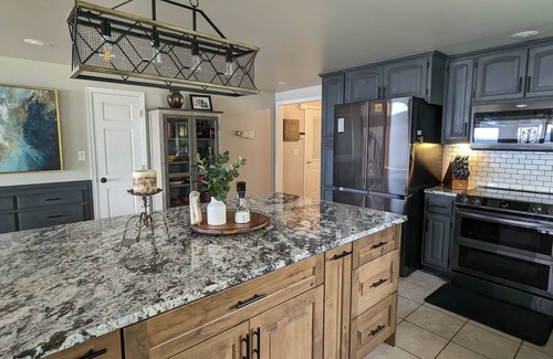 Cass Lake Skihütte | Stunning vacation home on fabulous Wolf Lake