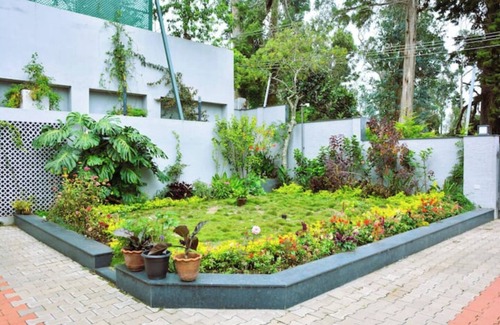Kodaikanal Wohnung | Stunning View & Modern Amenities-H2