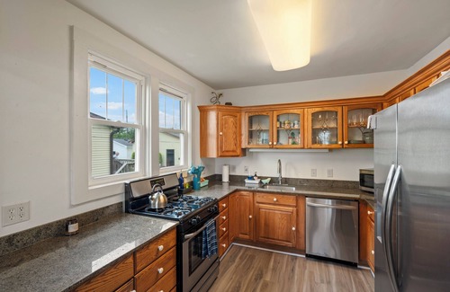 Pearl Beach Haus | Stunning views at St Clair Blues, Hot Tub, Kayak