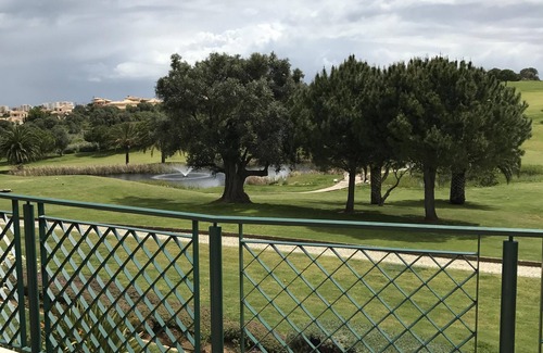 Atalaia Wohnung | Atemberaubende Aussicht über Boavista Golf Course & Pool -fabulous große Wohnung