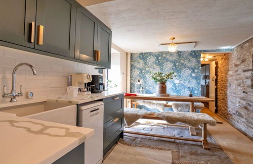 Buxton Haus | Atemberaubendes Ferienhaus für 5 Personen mit W-LAN, Haustiere erlaubt und Parkplatz