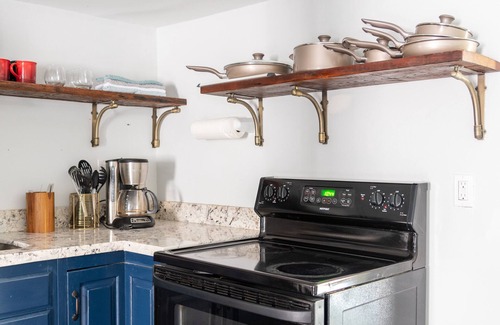 Central Carrollton Association Wohnung | Style-Charm-Comfort Near Audubon Park