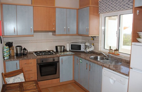 Vila Real Santo Antonio Haus | Stilvolles 2-Bett-Haus mit privater Terrasse und Gemeinschaftspool