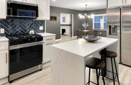 Cleveland Heights Haus | Stylish 3BR in Cleveland Hts | Close to Clinic, UH