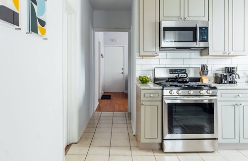 Logan Square Wohnung | ❤️ Stylish and Cozy 2BR in Logan Square!