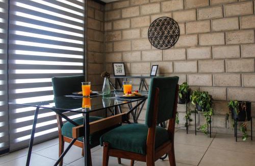Downtown Guadalajara Wohnung | Stylish Authentic Loft w Gym