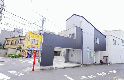 Kunitachi Haus | Stylish designer residence in Kunitachi City, a school town with beautiful townscape and rich nature.