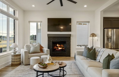 Bixby Haus | Stylish family-friendly retreat in South Tulsa with pond views and park