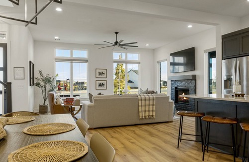 Bixby Haus | Stylish family-friendly retreat in South Tulsa with pond views and park