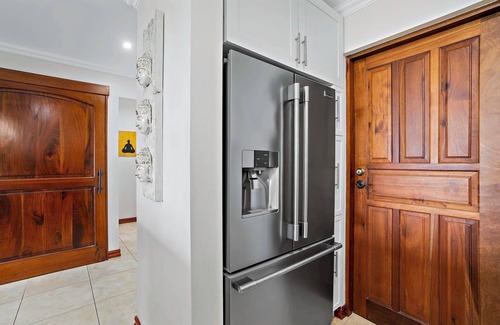 Playa Flamingo Wohnung | 2-BD Ocean-View Condo with Pool, Walk to Beach