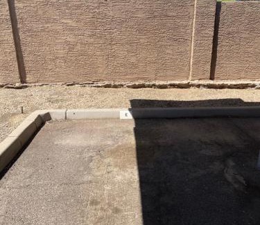 Sunset Haus | Stylish Lemon 2BR and 3BA Townhouse