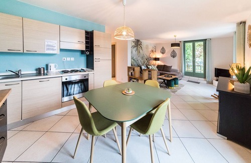 Duingt Wohnung | "Elegant Loft" mit Aussicht und privatem Zugang zum See von Annecy