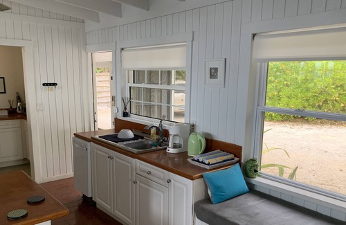 East End Haus | Stilvolles & Entspanntes Original Oceanfront Beach House - "Der Bach"