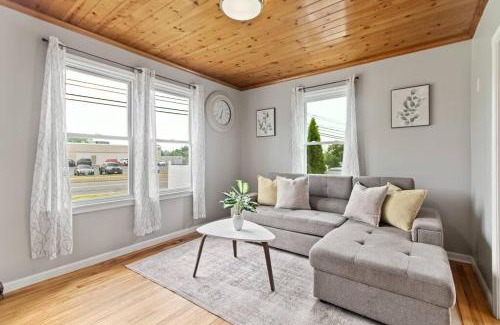 Bristol Haus | Stylish, Relaxing & Comfy 3 BDR Home