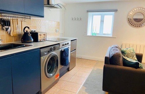 Monmouth Wohnung | Stylish, Rural Apartment With Amazing Views