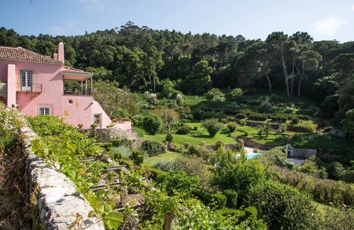 Monserrate Villa | Stilvolle und abgelegene Villen mit Pools, wunderschönen Gärten und Ansichten,
