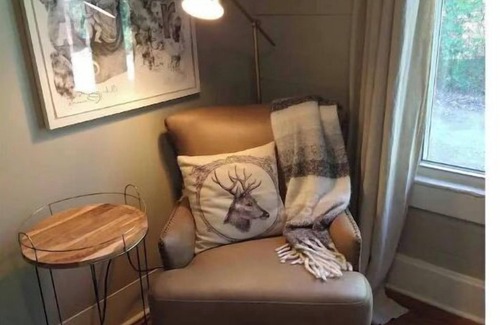 Laurel Haus | Stylish Suite in Laurel: Experience Hometown Magic