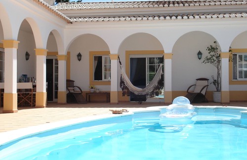Portimao Villa | Stilvolle Villa mit privatem Pool nur 10 Gehminuten vom Dorf und Strand